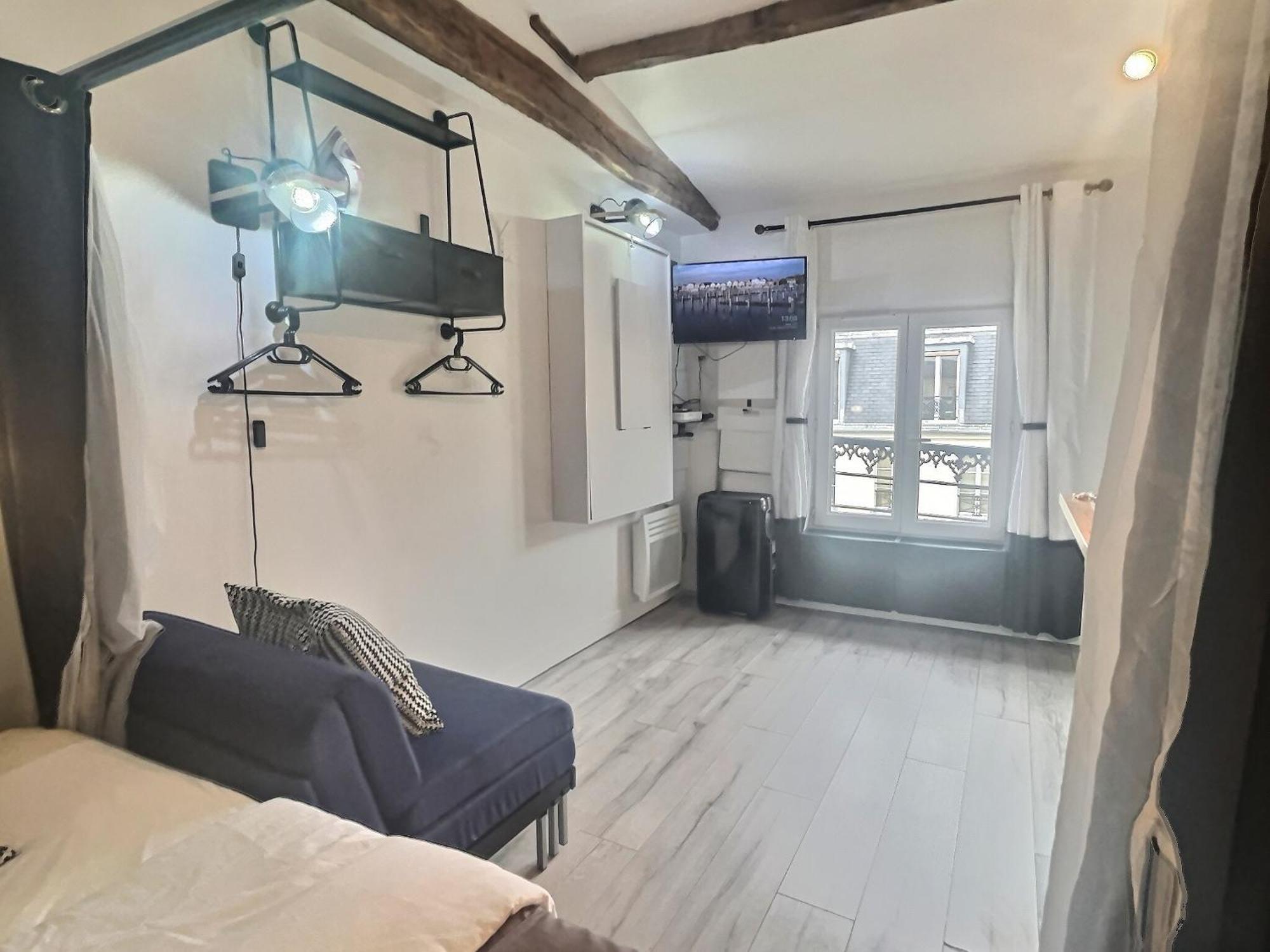 Beau Calme Gare Et Metro A 300m Apartment Paris